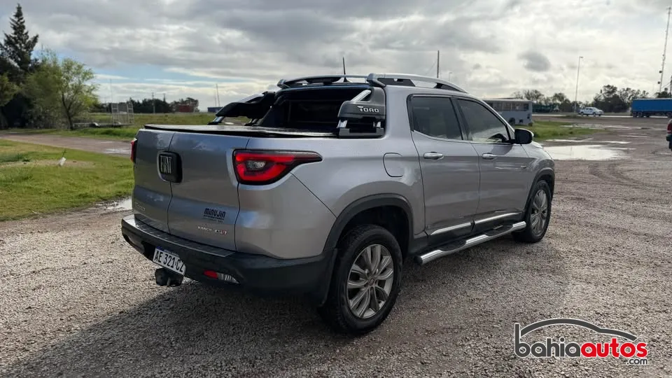 Fiat Toro usado en Bahía Blanca - foto 4