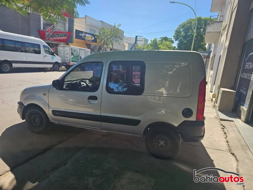 Renault Kangoo 2013 usado en Bahía Blanca - foto 2