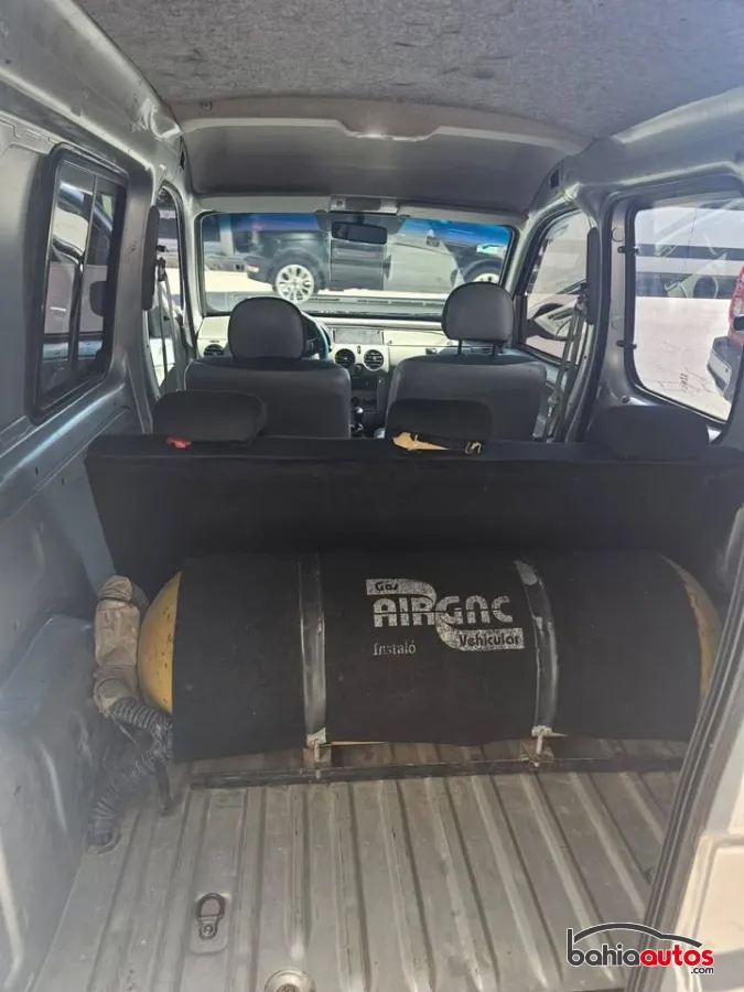 Renault Kangoo 2013 usado en Bahía Blanca - foto 9