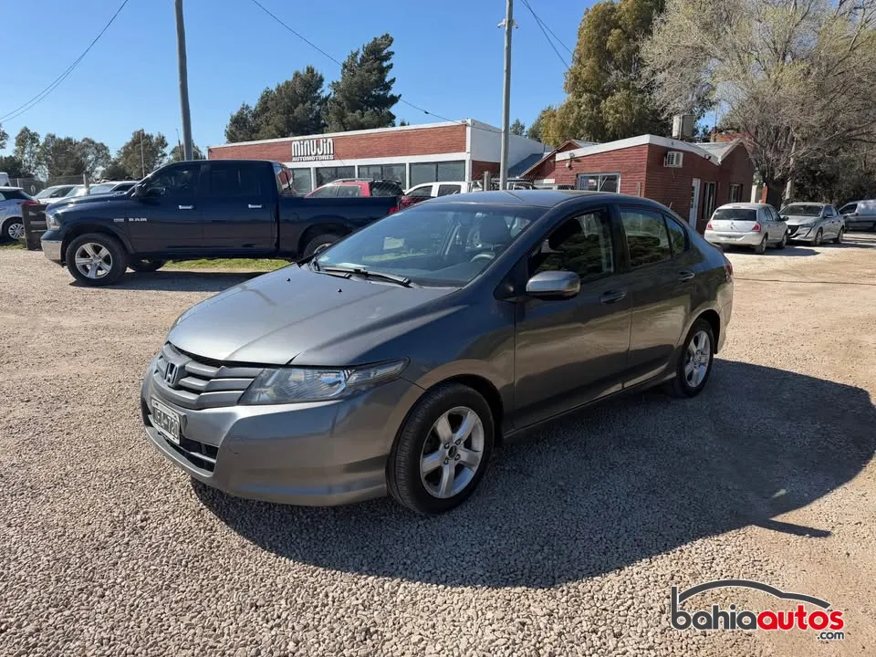 Honda City 2010 usado en Bahía Blanca - foto 3