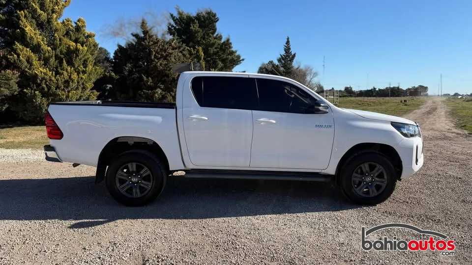 Toyota Hilux 2022 usado en Bahía Blanca - foto 3