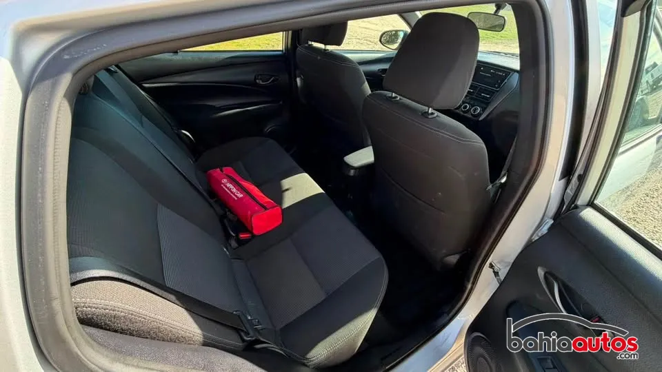 Toyota Yaris 2025 usado en Bahía Blanca - foto 10