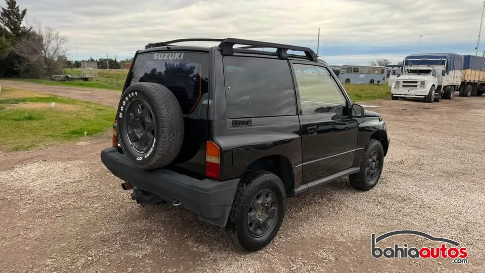 Suzuki Grand Vitara 1993 usado en Bahía Blanca - foto 3