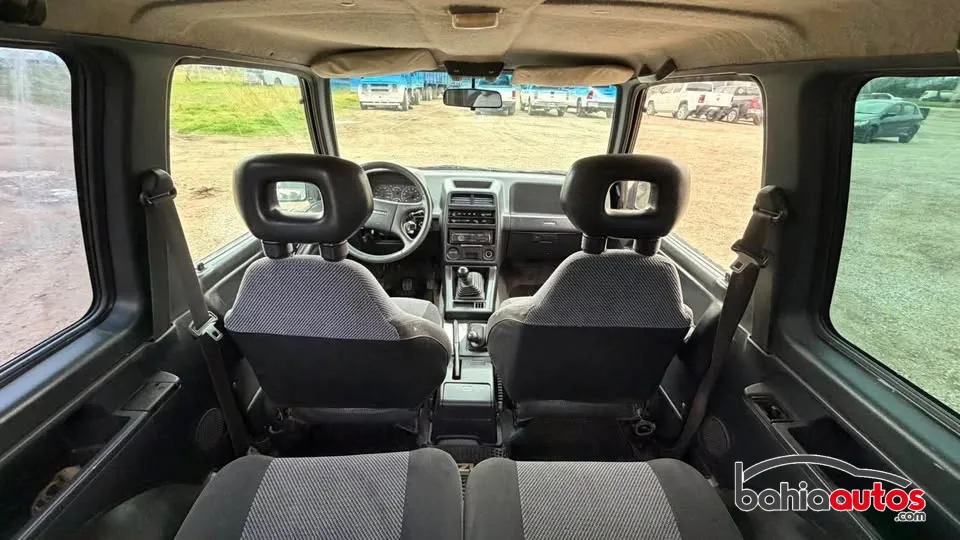 Suzuki Grand Vitara 1993 usado en Bahía Blanca - foto 10