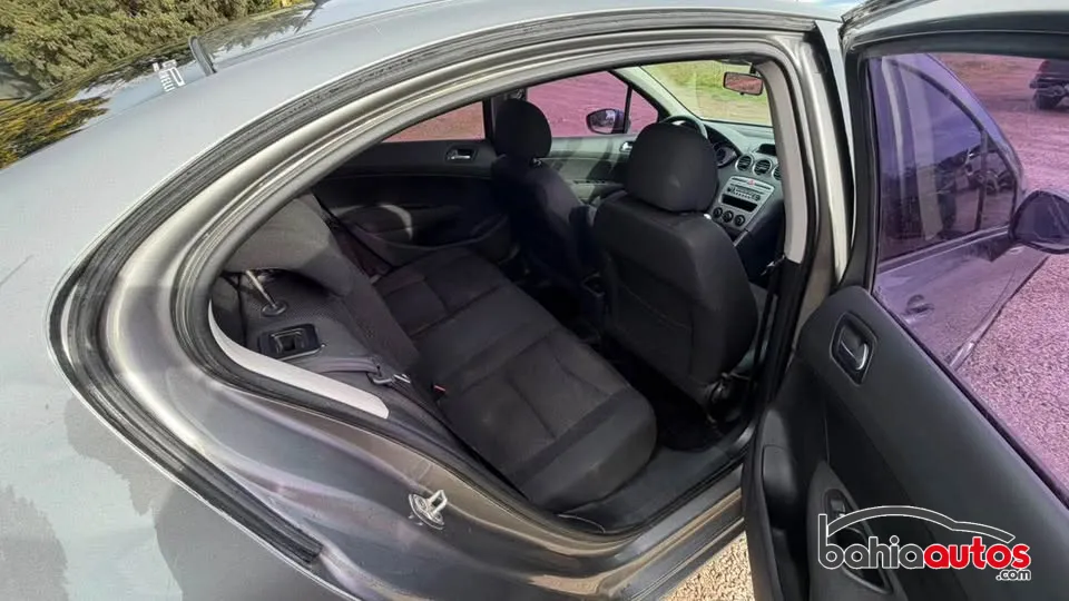 Peugeot 408 2013 usado en Bahía Blanca - foto 8