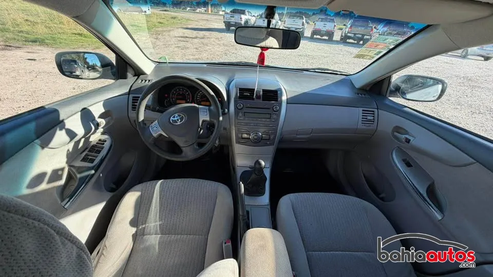 Toyota Corolla 2010 usado en Bahía Blanca - foto 6