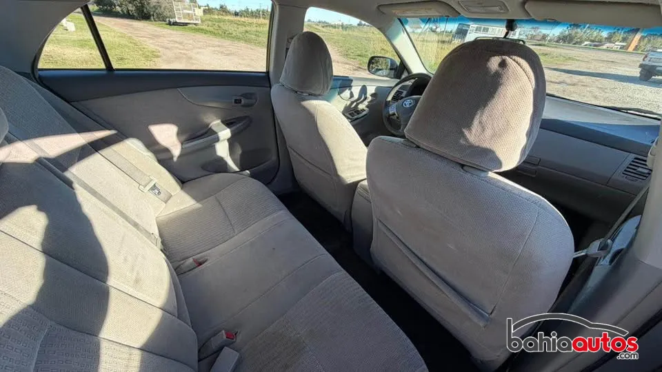 Toyota Corolla 2010 usado en Bahía Blanca - foto 9