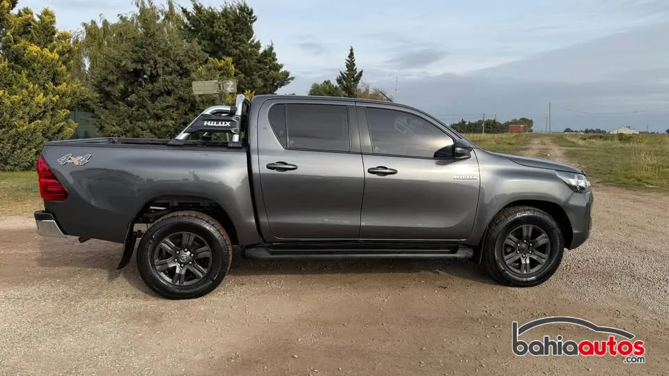 Toyota Hilux 2021 usado en Bahía Blanca - foto 5