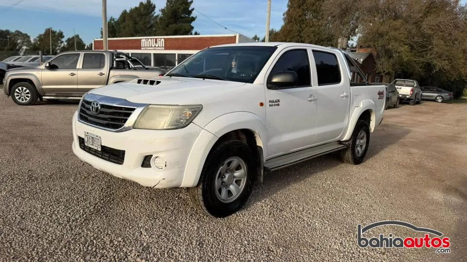 Toyota Hilux 2013 usado en Bahía Blanca - foto 2