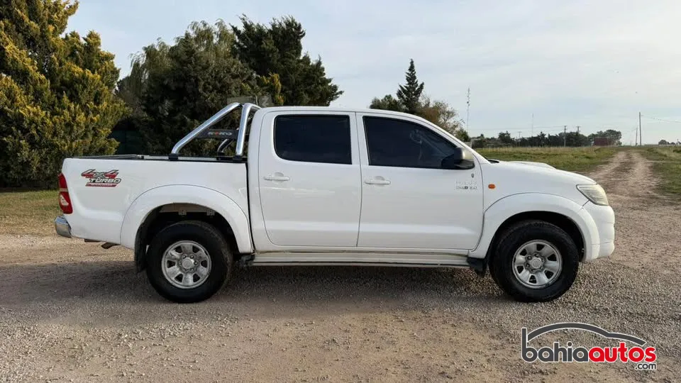 Toyota Hilux 2013 usado en Bahía Blanca - foto 7