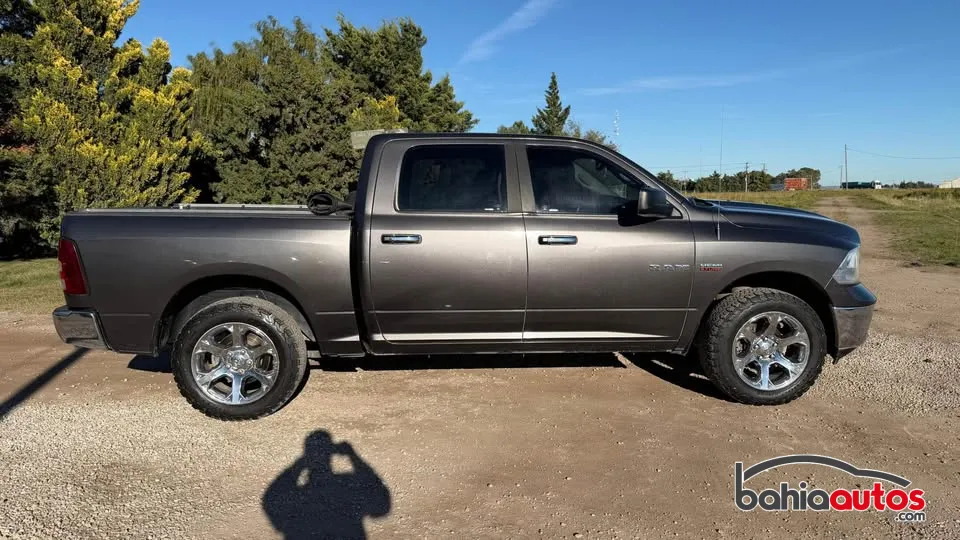 Dodge 2014 usado en Bahía Blanca - foto 2