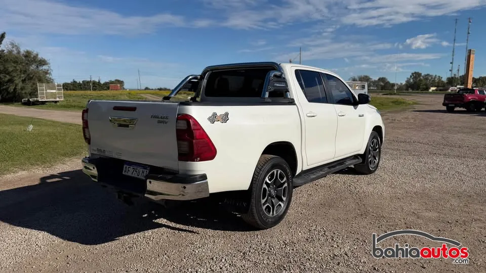 Toyota Hilux 2023 usado en Bahía Blanca - foto 7