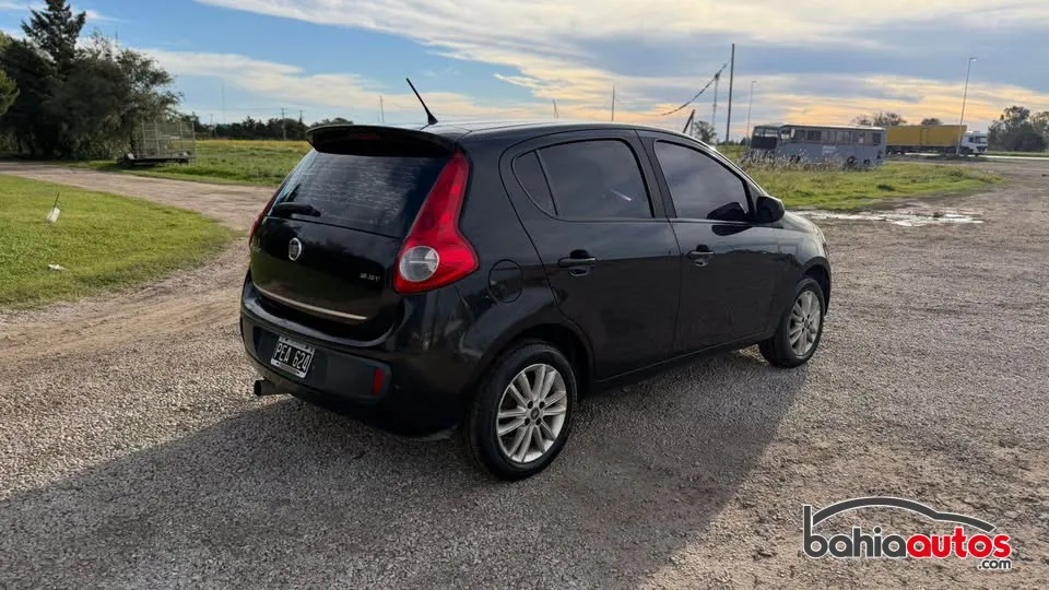 Fiat Palio 2015 usado en Bahía Blanca - foto 4