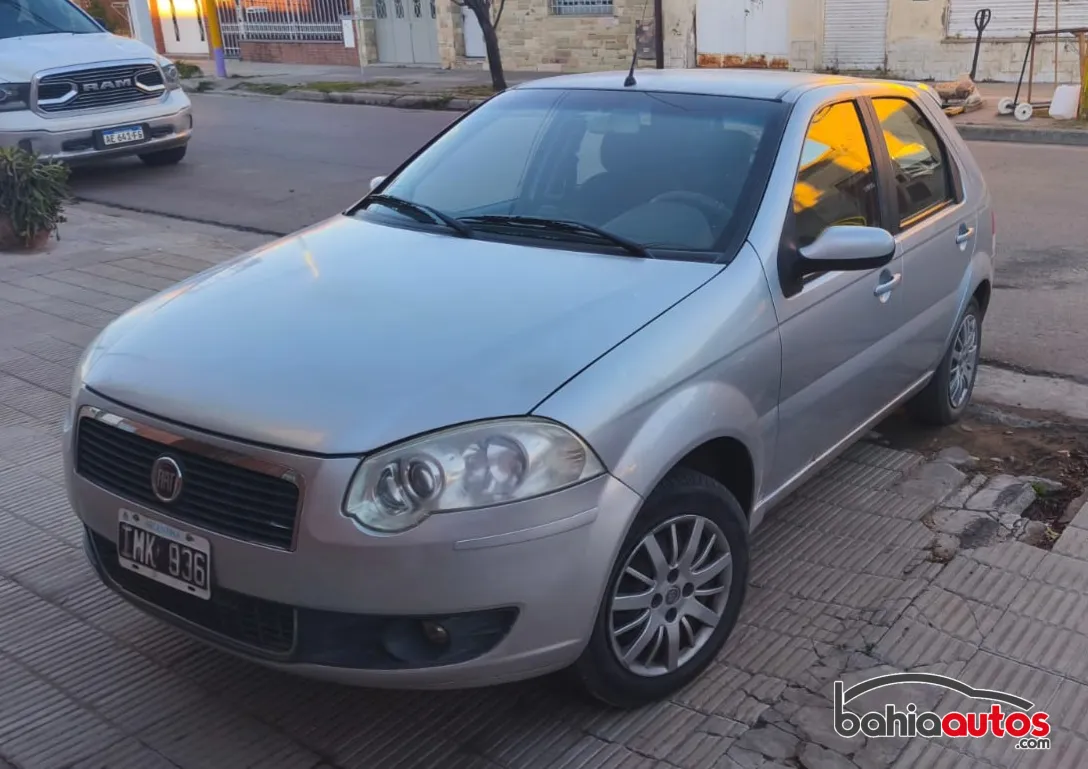 Fiat Palio 2010 usado en Bahía Blanca - foto 2