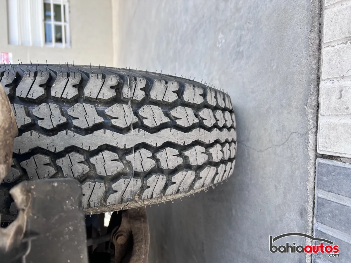 Toyota Hilux 2006 usado en Bahía Blanca - foto 8