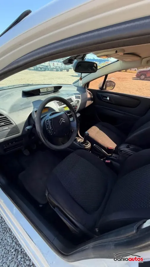 Citroën C4 2012 usado en Bahía Blanca - foto 8
