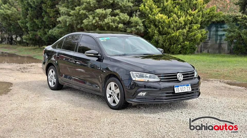 Volkswagen Vento 2017 usado en Bahía Blanca - foto 1