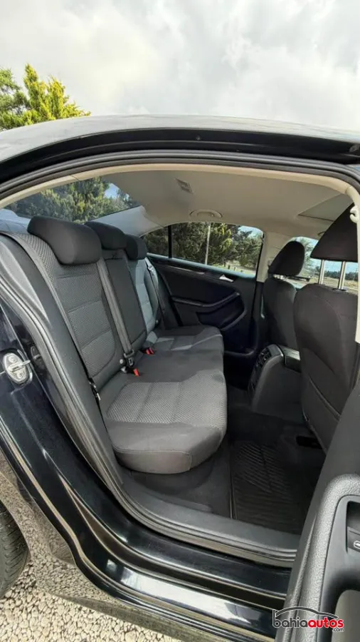 Volkswagen Vento 2017 usado en Bahía Blanca - foto 10
