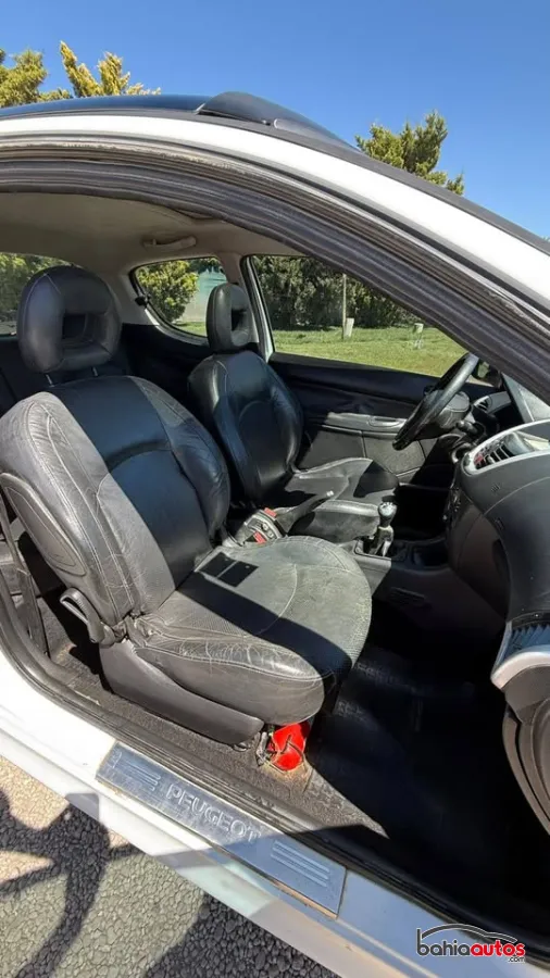 Peugeot 207 2012 usado en Bahía Blanca - foto 3