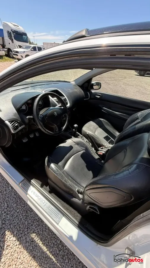 Peugeot 207 2012 usado en Bahía Blanca - foto 8