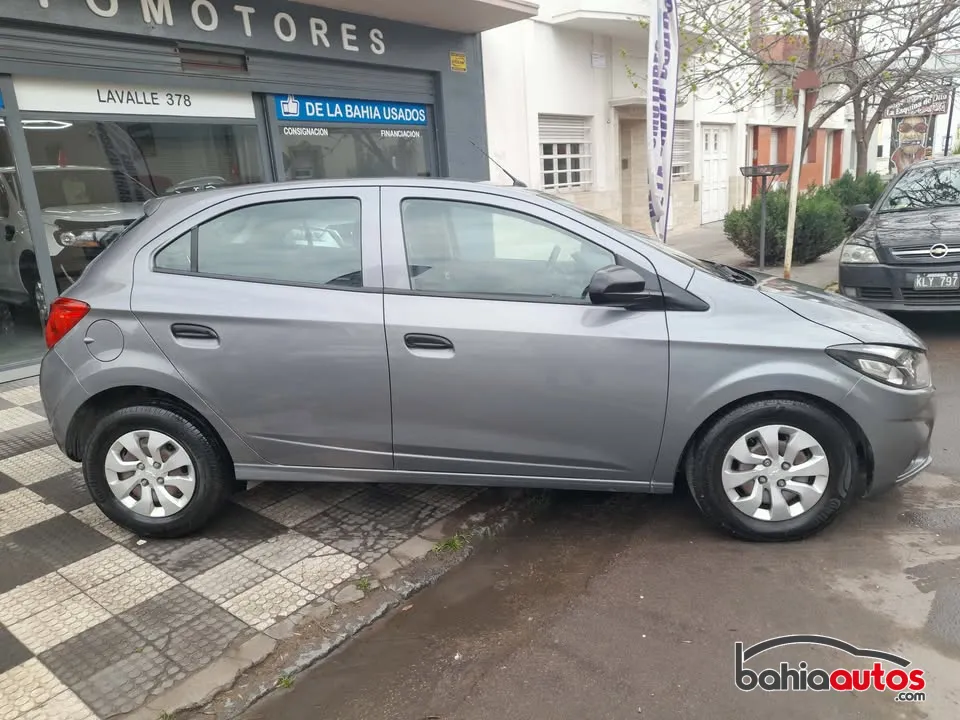 Chevrolet Onix 2020 usado en Bahía Blanca - foto 5