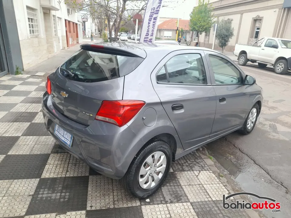 Chevrolet Onix 2020 usado en Bahía Blanca - foto 7