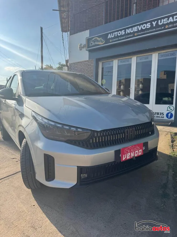 Fiat Cronos usado en Bahía Blanca - foto 2