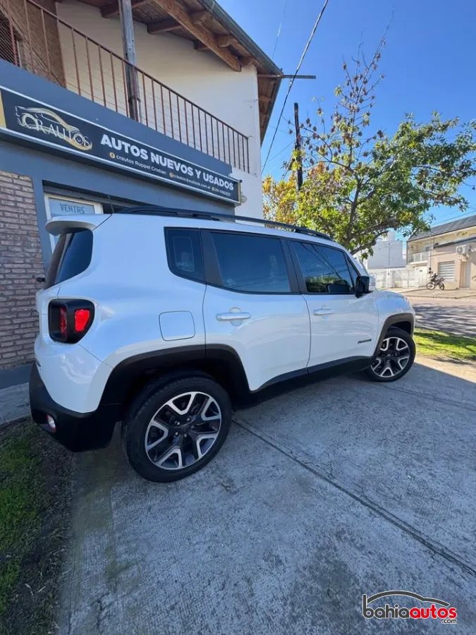 Jeep Renegade 2022 usado en Bahía Blanca - foto 3
