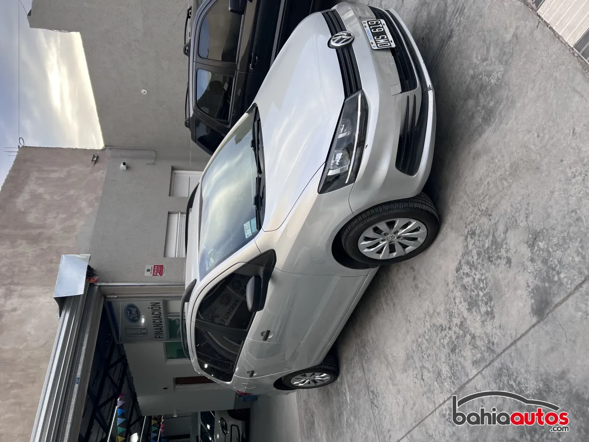 Volkswagen Suran 2015 usado en Bahía Blanca - foto 4