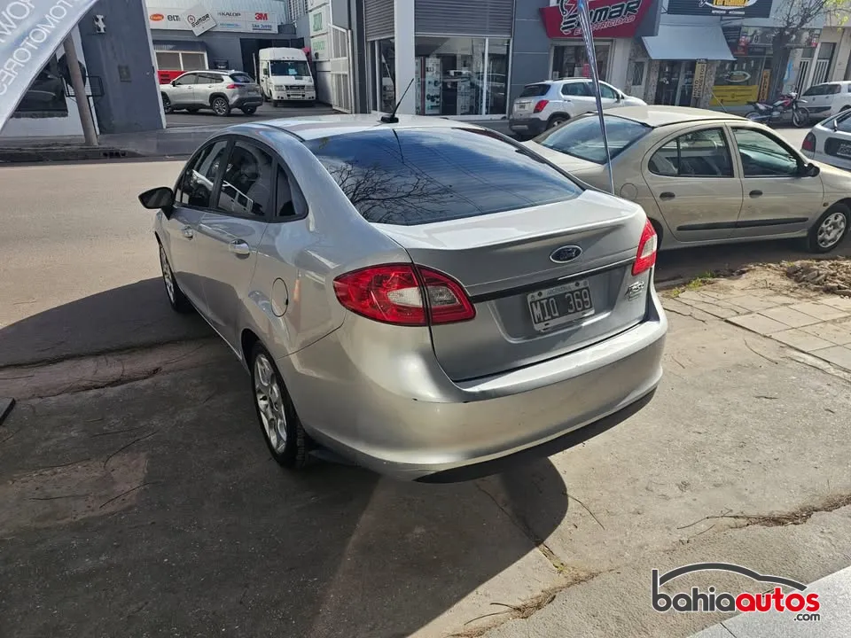 Ford Fiesta 2013 usado en Bahía Blanca - foto 5