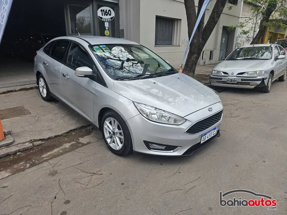 Ford Focus 2017 usado en Bahía Blanca - foto 2
