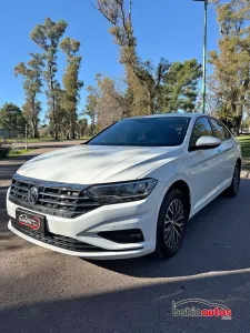 Volkswagen Vento 2019 usado en Bahía Blanca