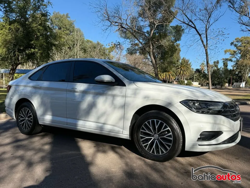 Volkswagen Vento 2019 usado en Bahía Blanca - foto 8