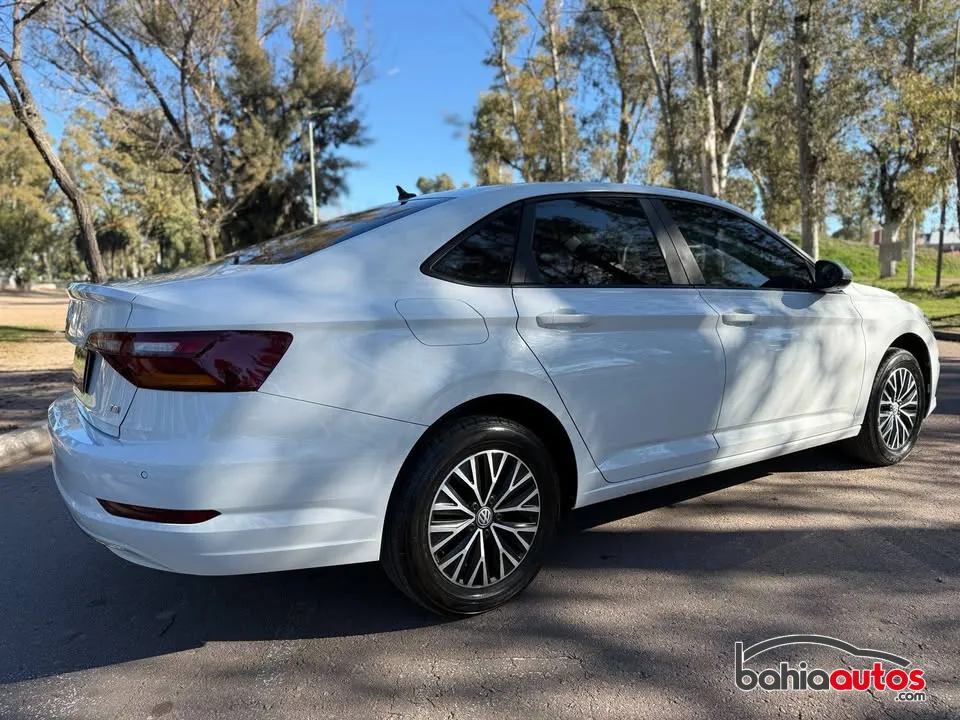 Volkswagen Vento 2019 usado en Bahía Blanca - foto 9