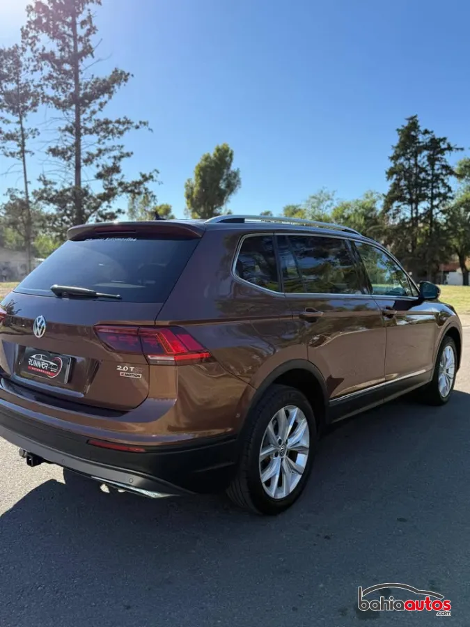 Volkswagen Tiguan 2018 usado en Bahía Blanca - foto 3