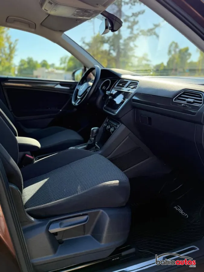Volkswagen Tiguan 2018 usado en Bahía Blanca - foto 5