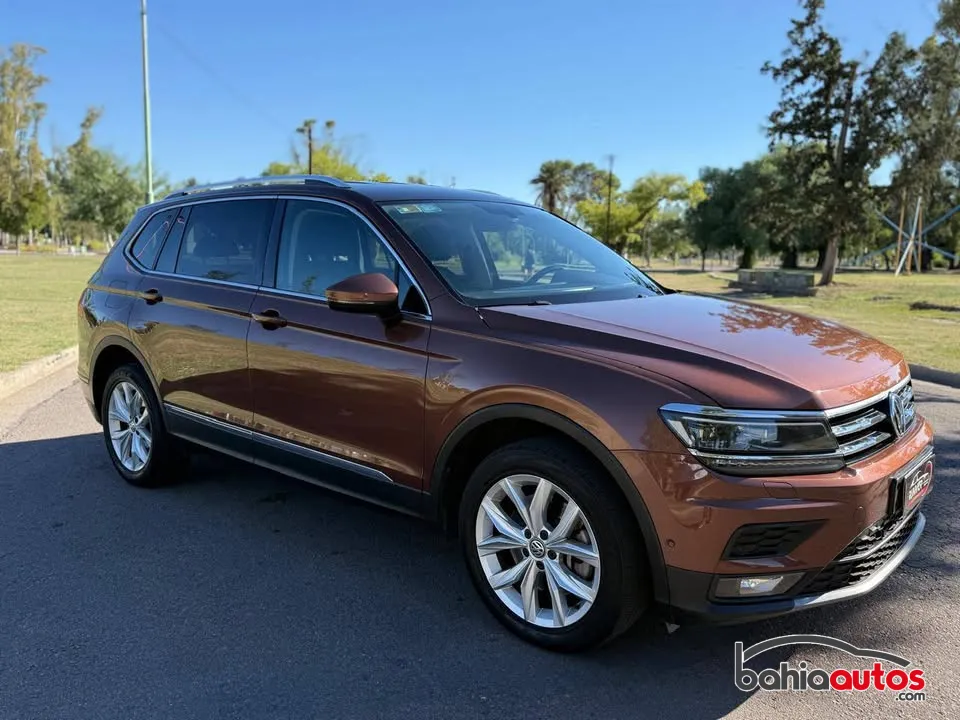 Volkswagen Tiguan 2018 usado en Bahía Blanca - foto 9