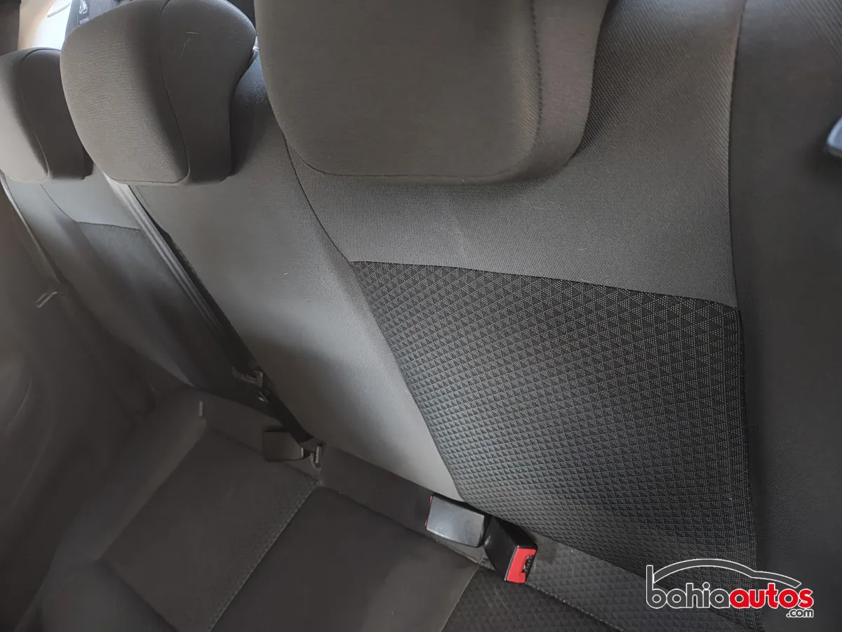 Volkswagen Gol Trend 2022 usado en Bahía Blanca - foto 2