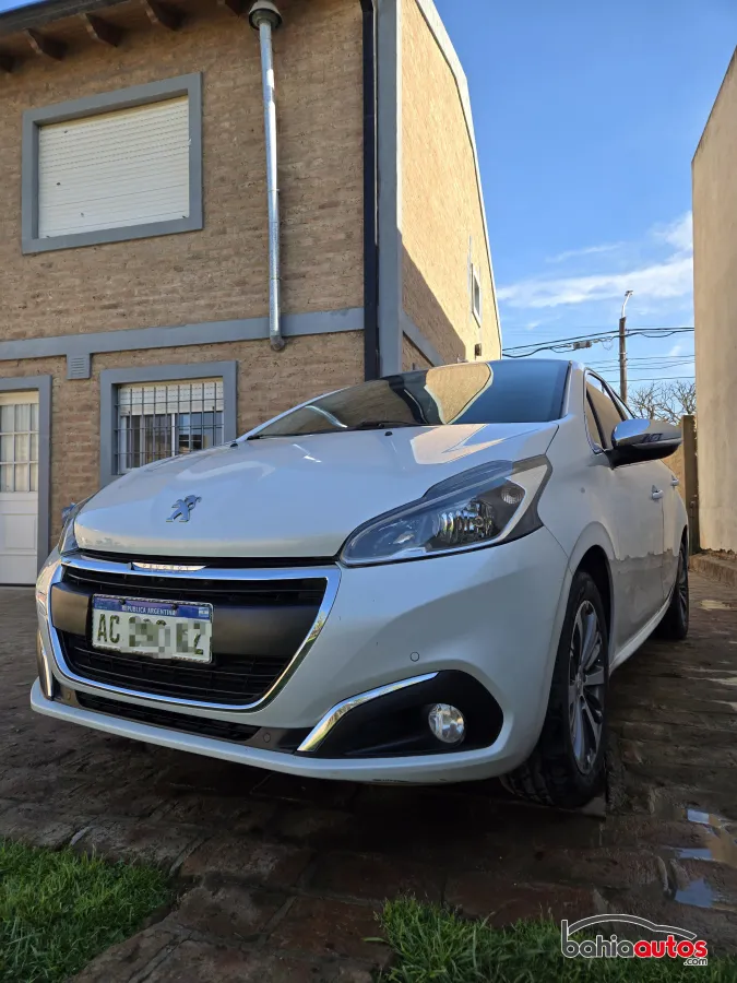 Peugeot 208 2018 usado en Bahía Blanca - foto 3