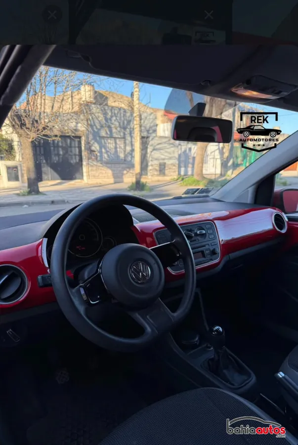 Volkswagen Up 2015 usado en Bahía Blanca - foto 2