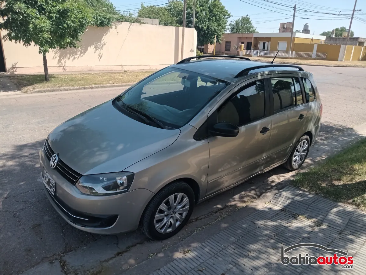 Volkswagen Suran 2011 usado en Bahía Blanca - foto 6