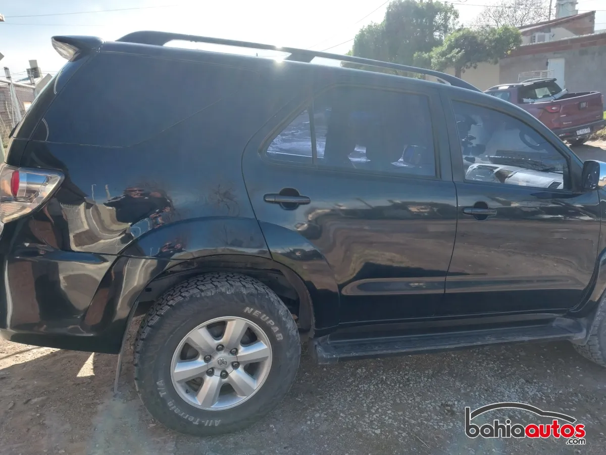 Toyota Hilux 2011 usado en Bahía Blanca - foto 4
