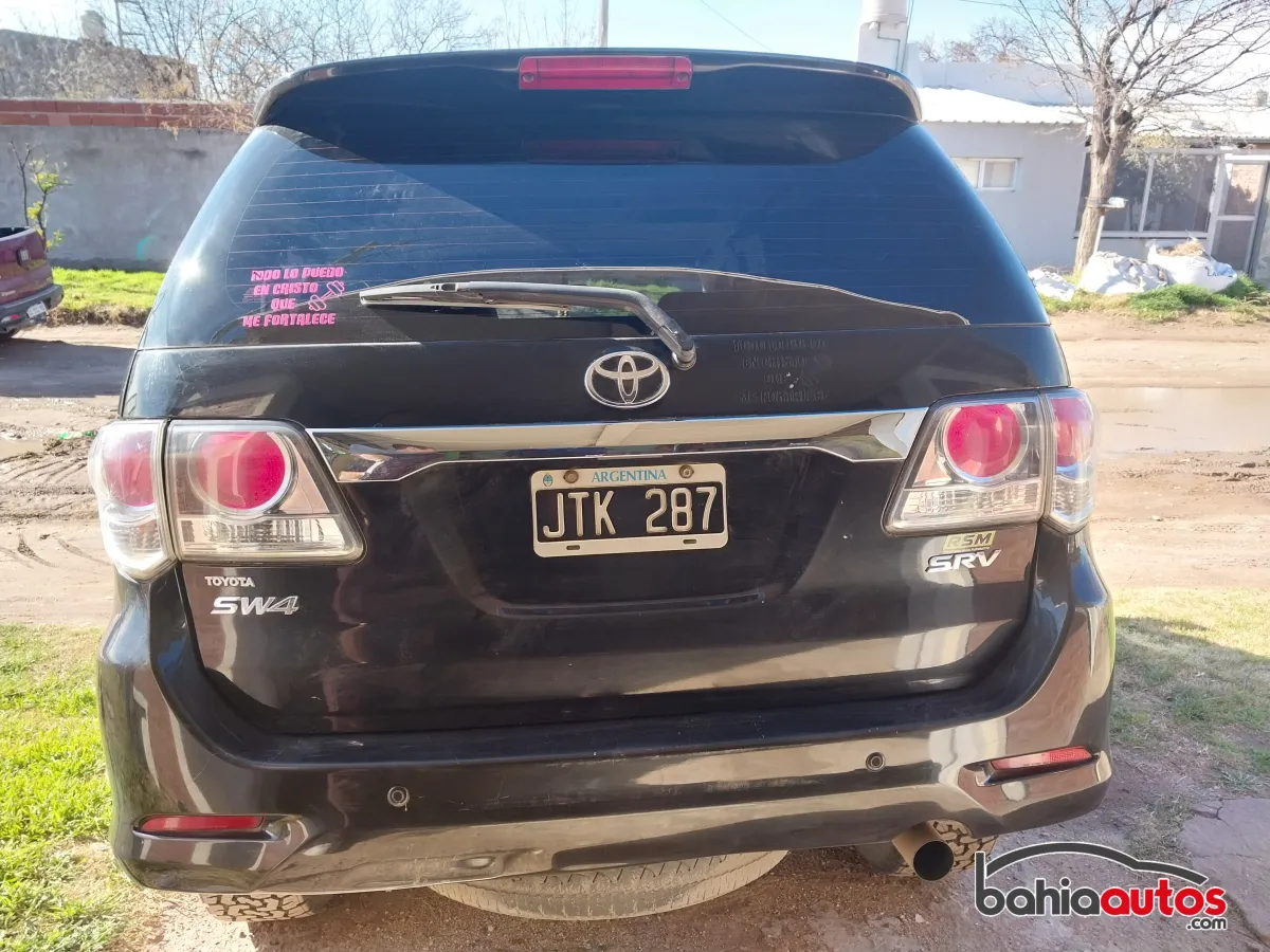 Toyota Hilux 2011 usado en Bahía Blanca - foto 5