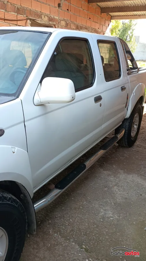Nissan NP300 2006 usado en Bahía Blanca - foto 4