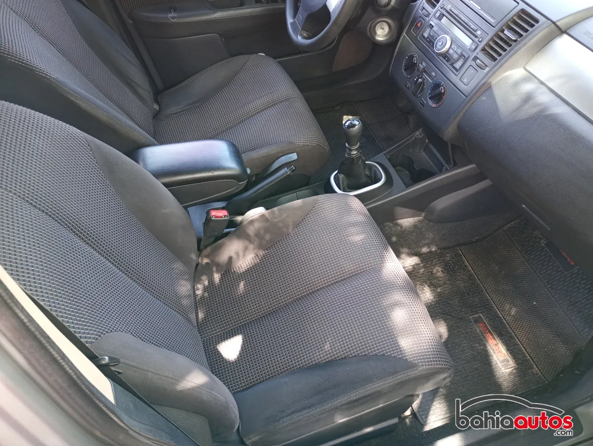 Nissan Tiida 2011 usado en Olavarría - foto 6