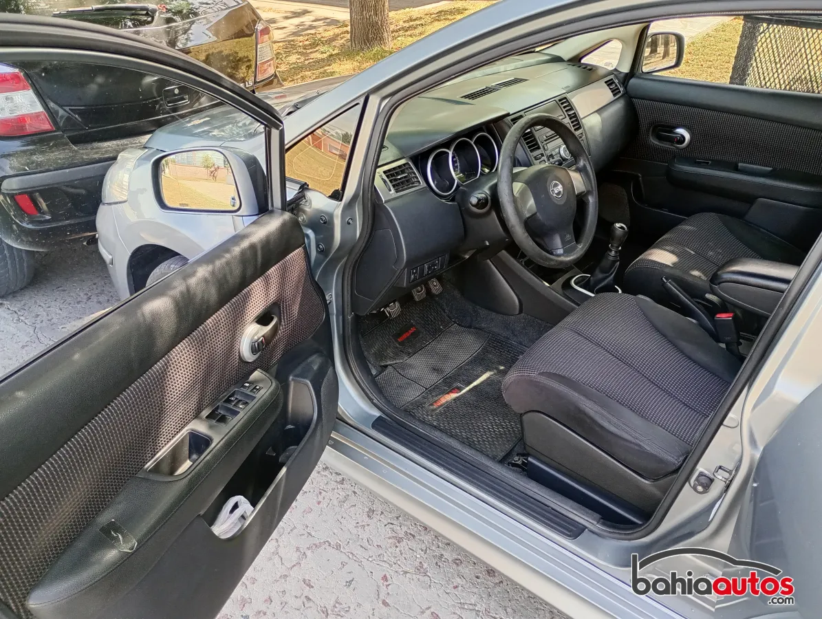 Nissan Tiida 2011 usado en Olavarría - foto 7