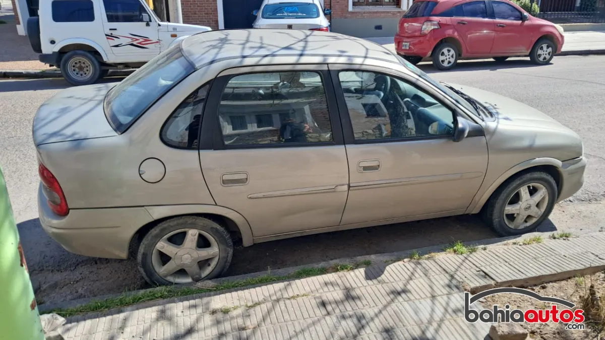 Chevrolet Classic 2009 usado en Bahía Blanca - foto 1