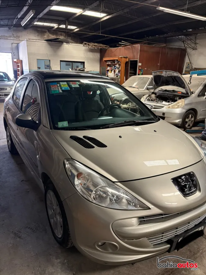 Peugeot 207 2013 usado en Bahía Blanca - foto 4