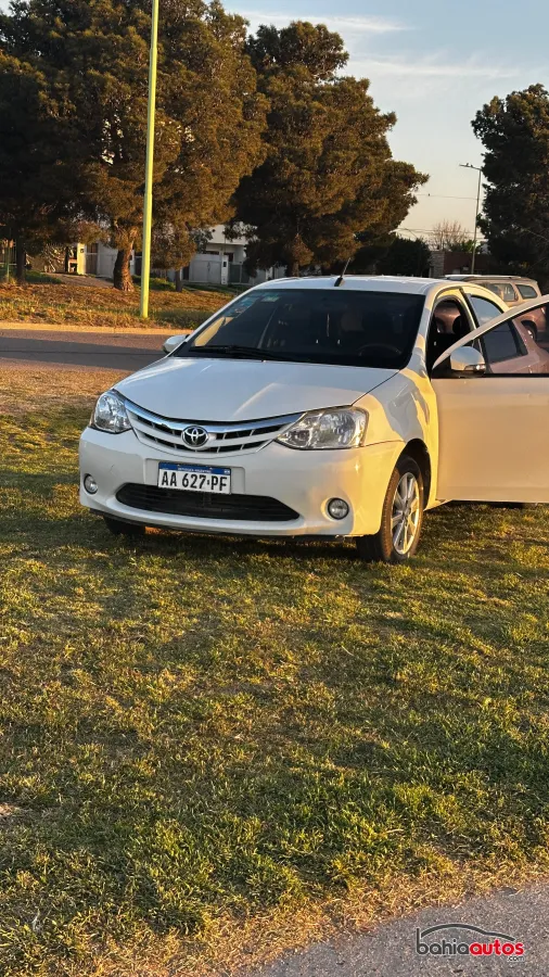 Toyota Etios 2016 usado en Bahía Blanca - foto 13