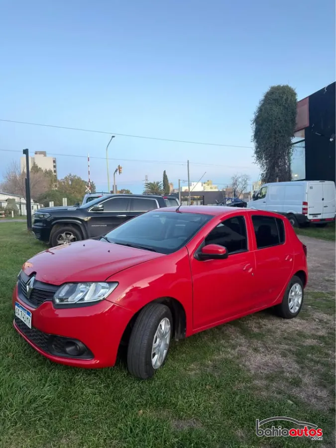 Renault Sandero 2016 usado en Bahía Blanca - foto 2